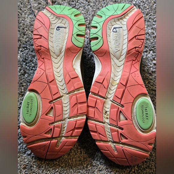 Vionic Tokyo Shoes - Women's, Olive & Pink 9 M - Picture 3 of 11